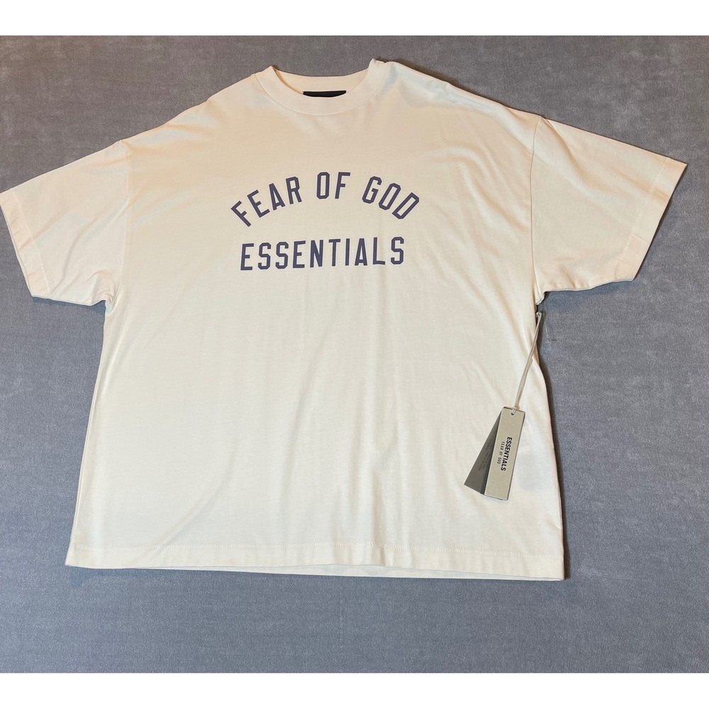 Fear of God Essentials Mens Logo T-Shirt Oversized Size M NEW